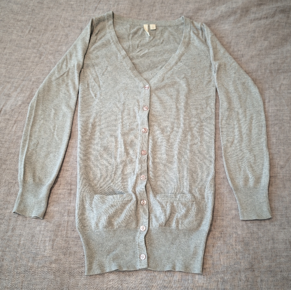 Frenchi Longline V-Neck Button-Up Cardigan Light Gray Size S